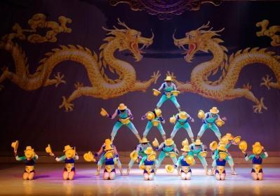 Gran circo acrobático de China